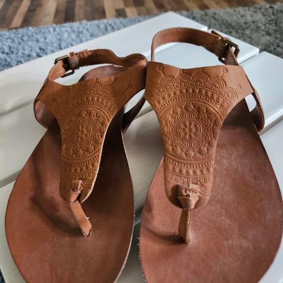 MIA Shoes - Mia Leather Sandals, size 8, Barely Used